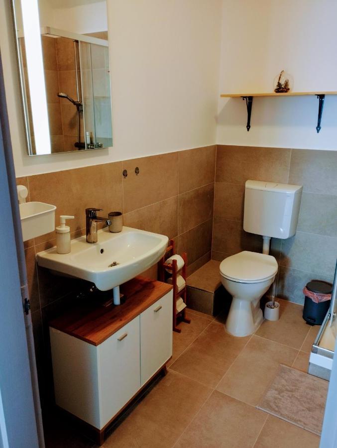 Regori Haz Hotel Balatongyorok Ngoại thất bức ảnh