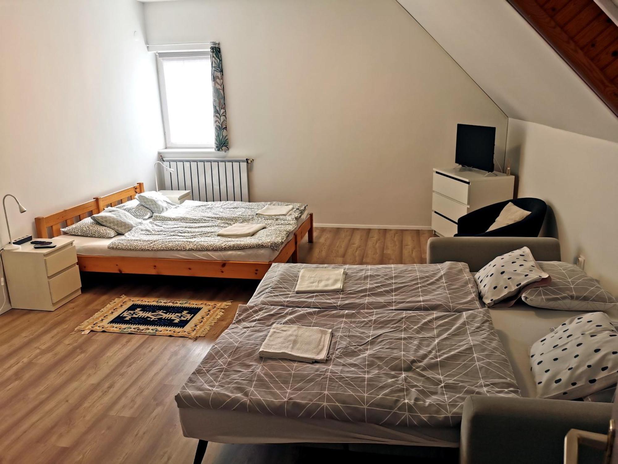 Regori Haz Hotel Balatongyorok Ngoại thất bức ảnh